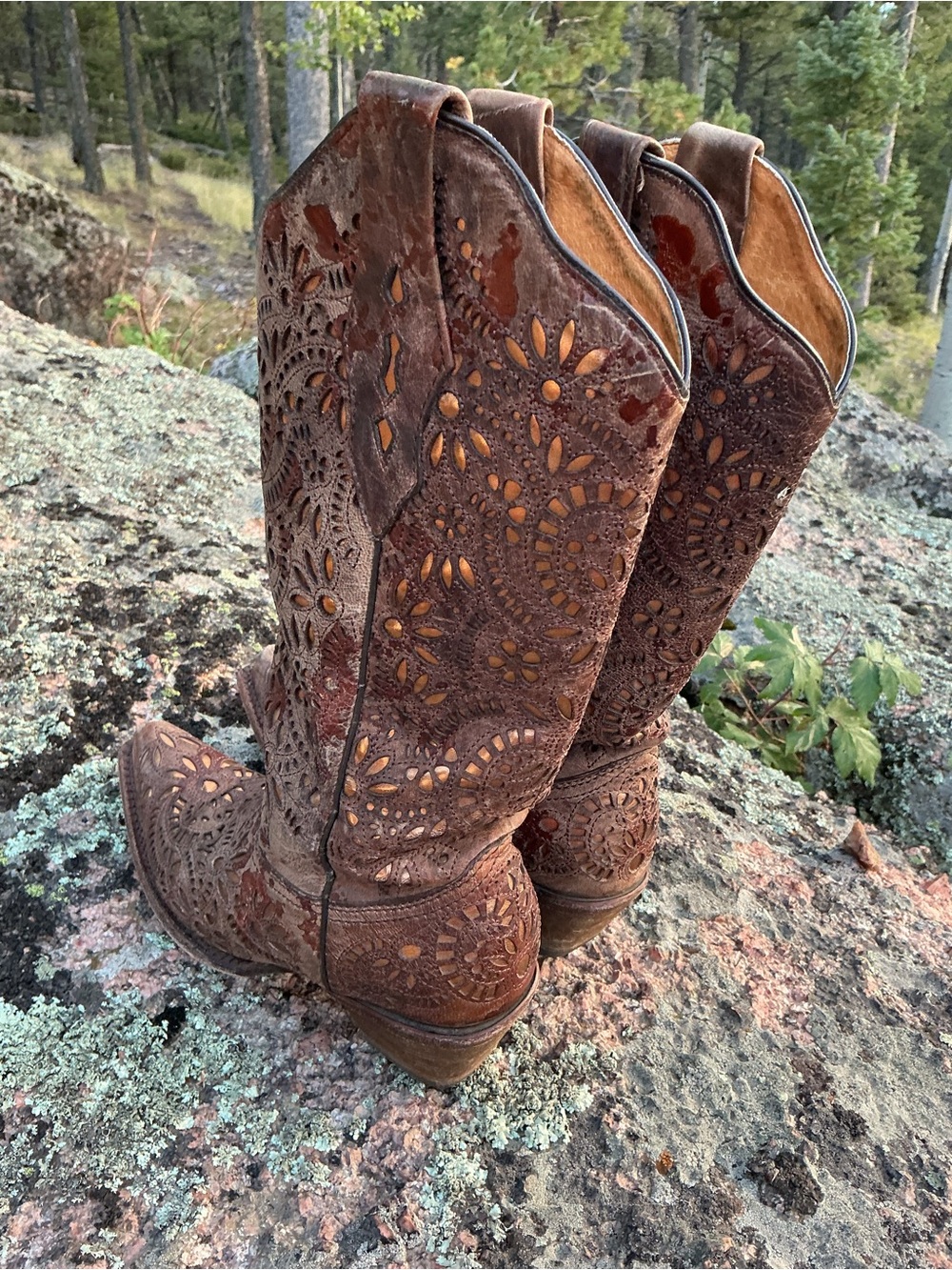 Corral Leather Floral Gold Cutout Western Cowboy Boots 7.5M - Picture 5 of 16